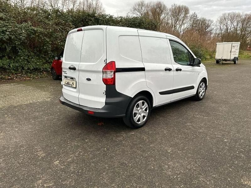 Gebraucht Ford Transit Trend 75 PS (55 kW) 2019 Weiß Limousine