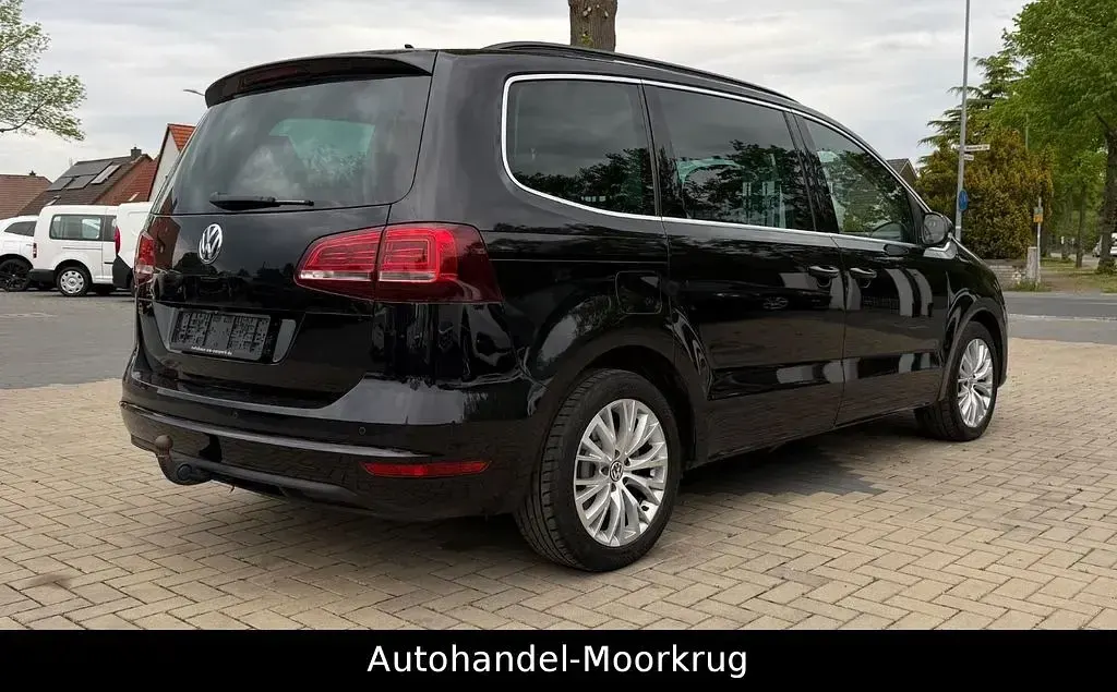 Gebraucht VW Sharan 150 PS (110 kW) 2018 Schwarz Van / Kleinbus