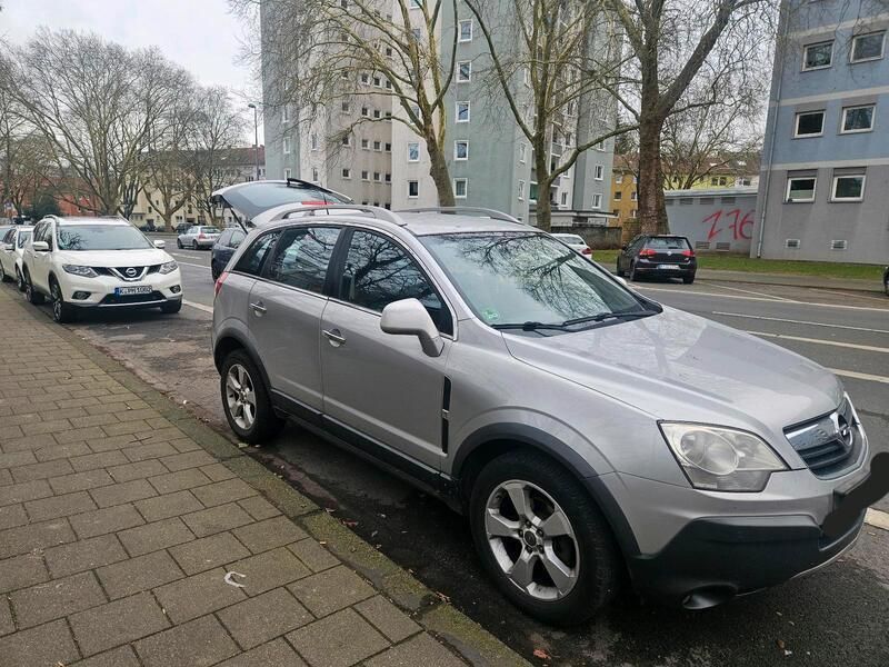 Grau Gebraucht 2007 Opel Antara SUV | 6.000 € (Etwas zu teuer) - Bild 1/4