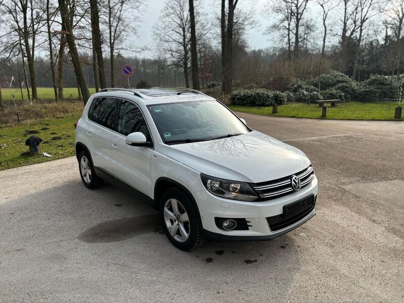 Weiß Gebraucht 2014 VW Tiguan Cup SUV | 10.899 € (Fairer Preis) - Bild 1/4