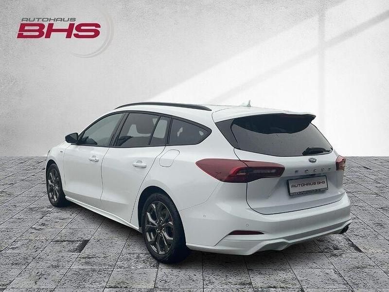 Neu Ford Focus ST-Line 125 PS (91 kW) 2025 Frostweiss (weiß) Kombi