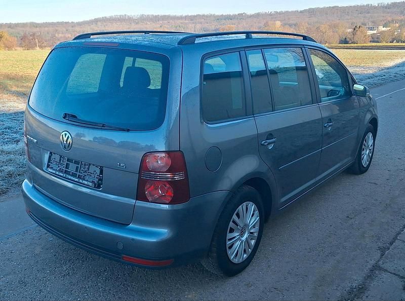 Gebraucht VW Touran 116 PS (85 kW) 2007 Grau Van / Kleinbus