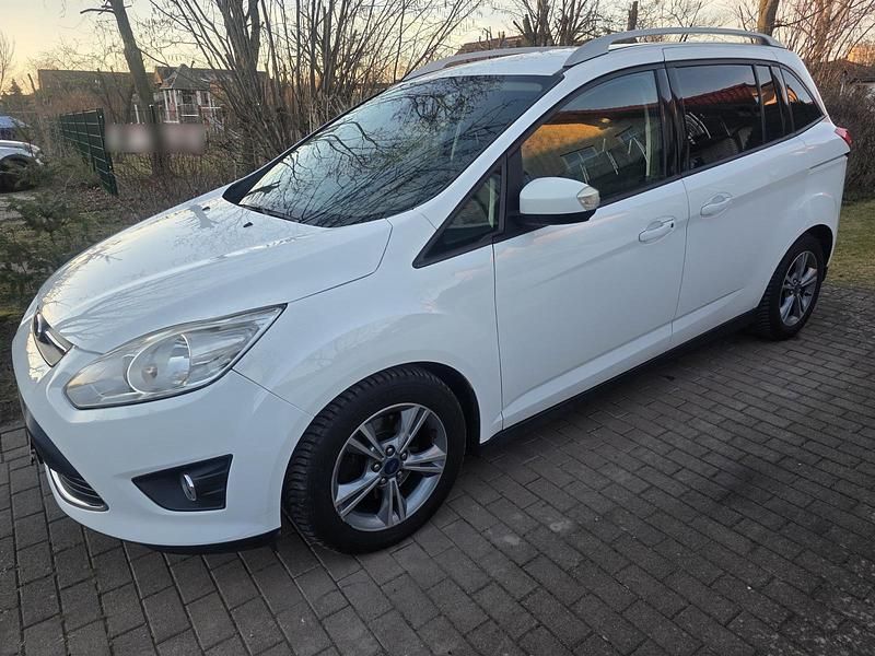 Gebraucht Ford Grand C-Max 125 PS (91 kW) 2014 Weiß Van / Kleinbus