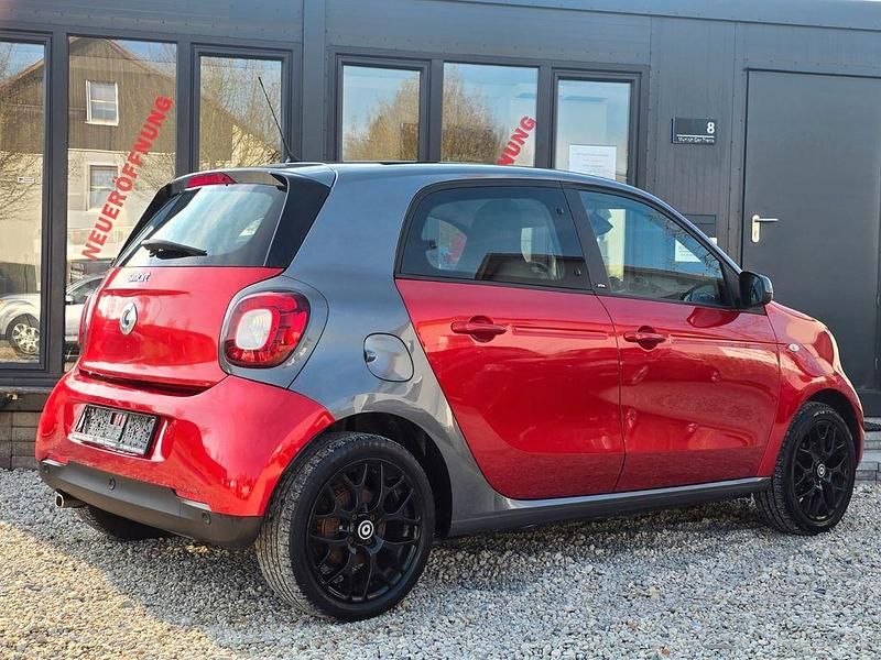 Gebraucht Smart ForFour Prime 90 PS (66 kW) 2018 Rot Kleinwagen