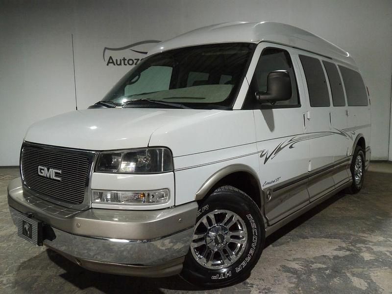 Weiß Gebraucht 2005 GMC Savana Van | 27.690 € - Bild 1/4