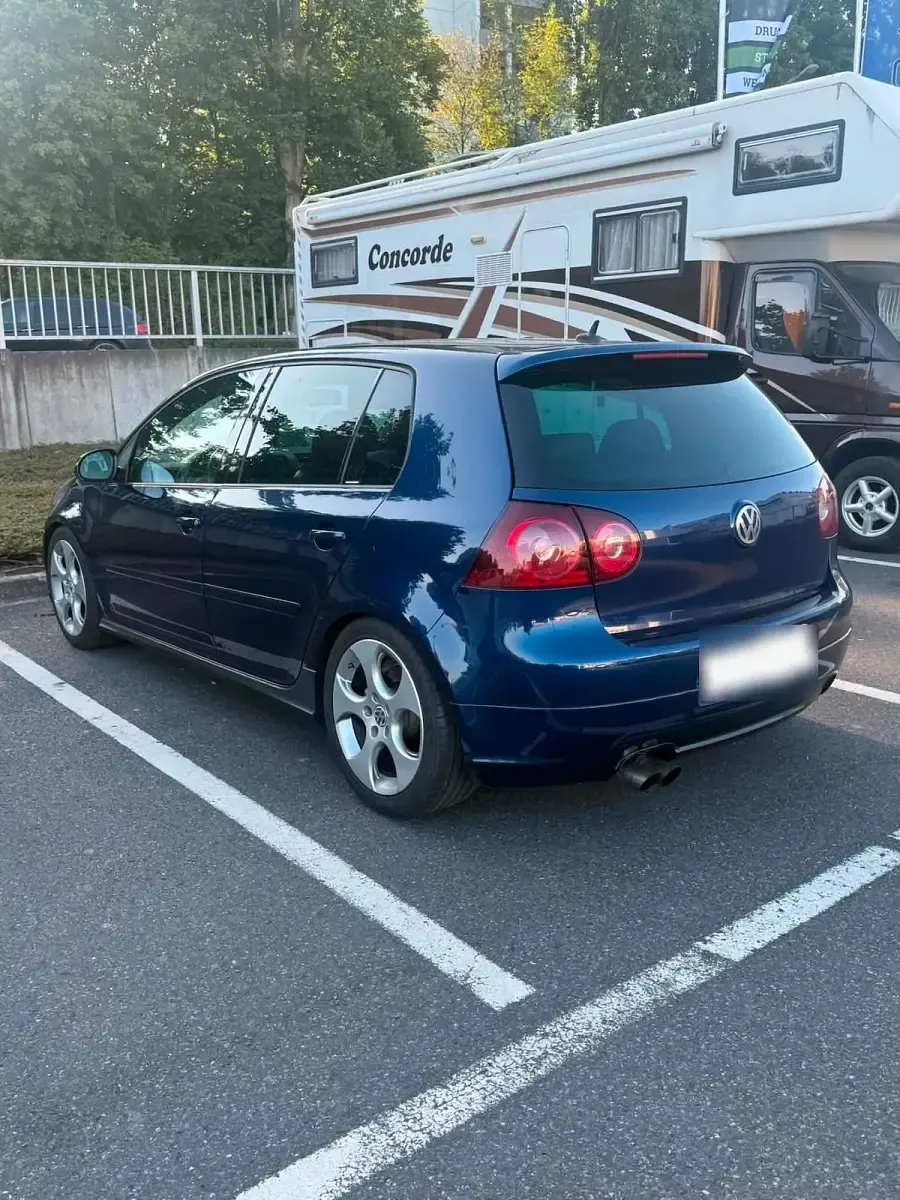 Gebraucht VW Golf V 200 PS (147 kW) 2005 Blau Kleinwagen