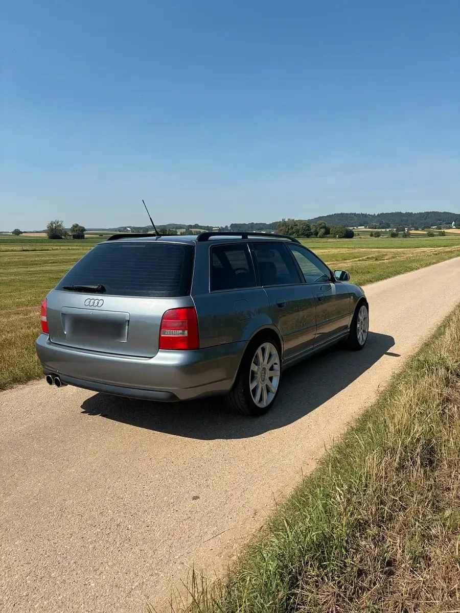 Gebraucht Audi S4 310 PS (228 kW) 2001 Grau Kombi