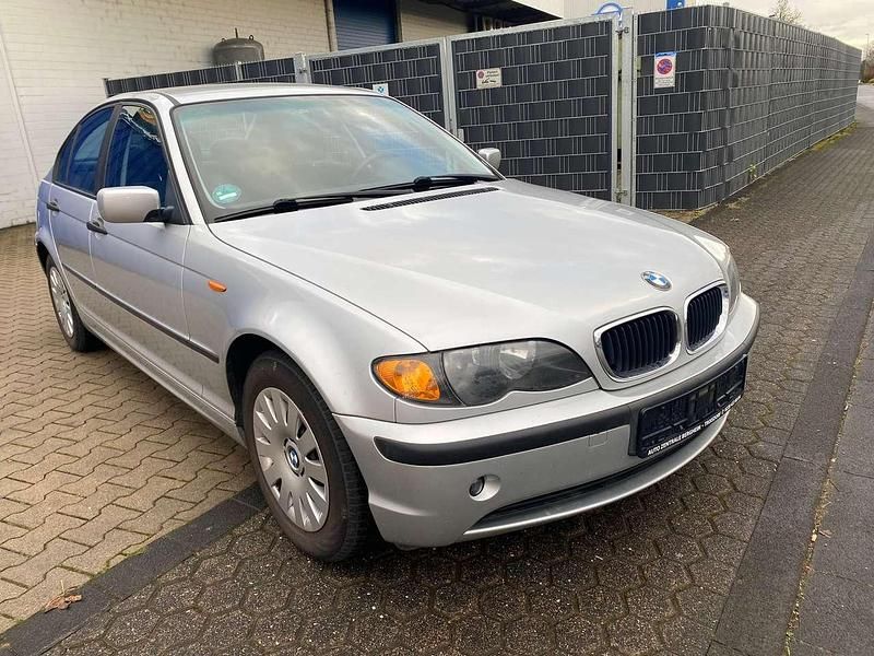 Gebraucht BMW 316 116 PS (85 kW) 2002 Titansilber metallic Limousine