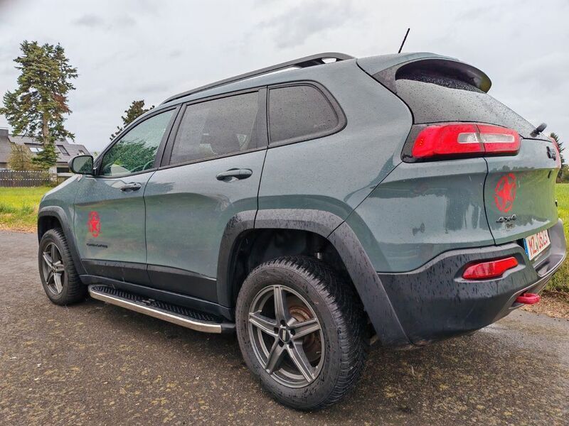 Gebraucht Jeep Cherokee Trailhawk 186 PS (136 kW) 2015 Grau SUV