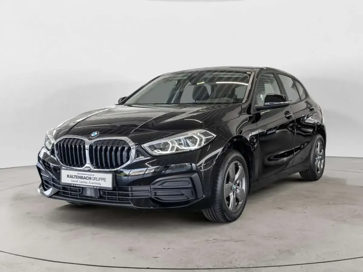 Gebraucht BMW 118 Advantage 136 PS (100 kW) 2023 Schwarz ii Limousine