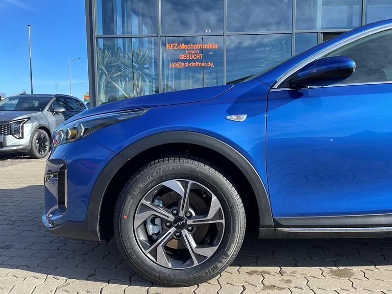 Neu Kia XCeed 116 PS (85 kW) 2025 Blau SUV