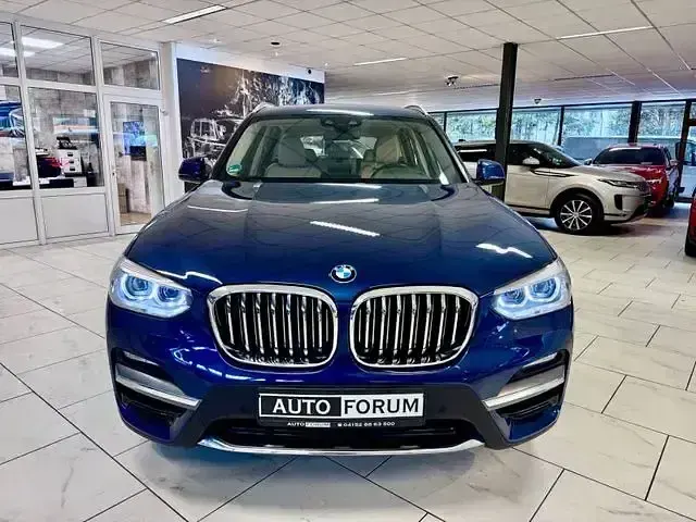 Gebraucht BMW X3 Luxury Line 190 PS (139 kW) 2020 Phytonicblau metallic SUV