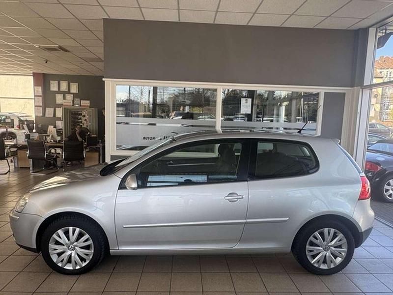 Grau Gebraucht 2007 VW Golf V Trendline Limousine | 3.998 € (Fairer Preis) - Bild 1/3