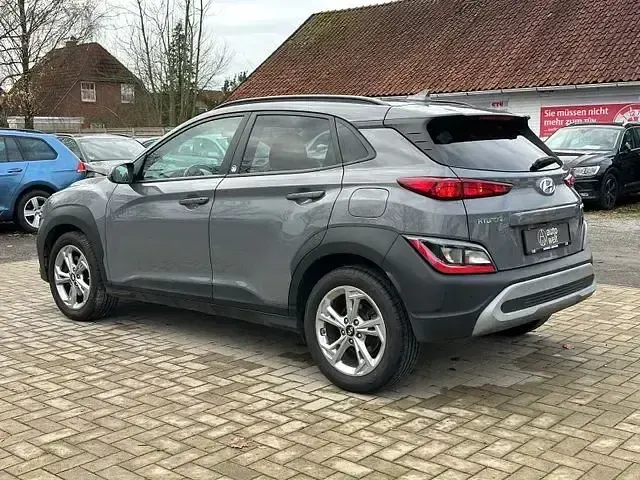 Gebraucht Hyundai Kona Edition 30 120 PS (88 kW) 2022 Grau SUV
