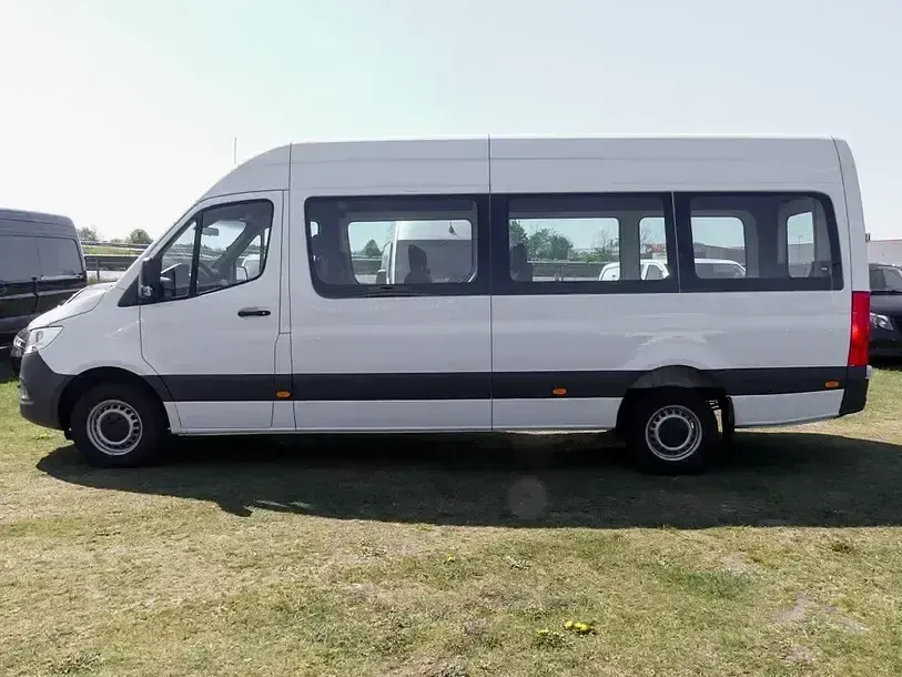 Gebraucht Mercedes Sprinter 150 PS (110 kW) 2023 Weiß Van