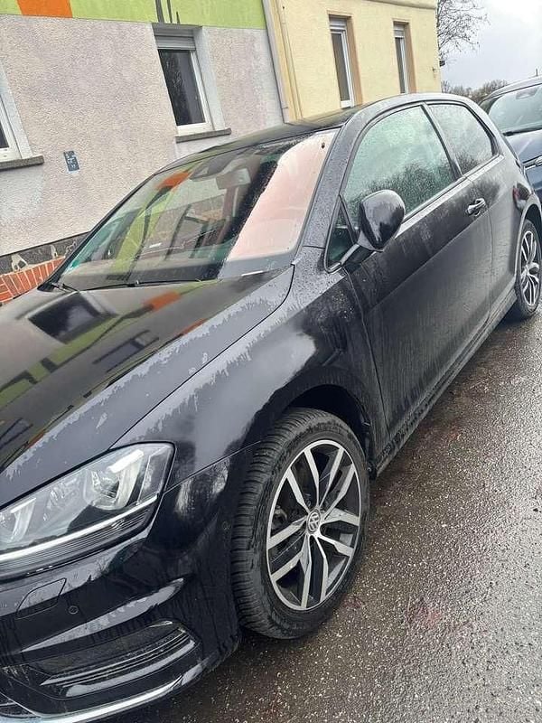 Gebraucht VW Golf VII R-line 140 PS (102 kW) 2015 Schwarz Limousine