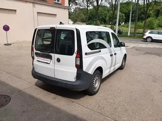 Gebraucht VW Caddy 75 PS (55 kW) 2022 Candyweiss Van / Kleinbus