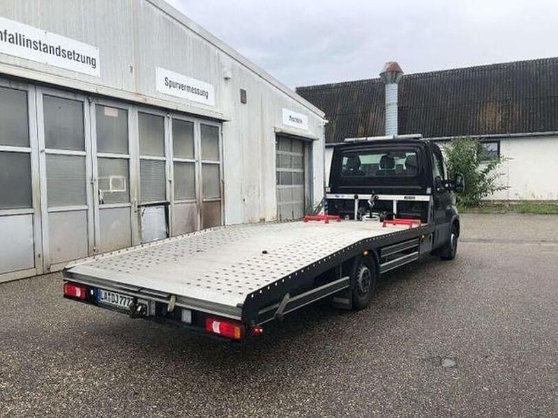 Gebraucht Iveco Daily 175 PS (128 kW) 2023 Schwarz Van / Kleinbus