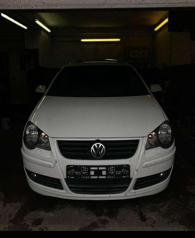 Weiß Gebraucht 2008 VW Polo GT Limousine | 1.900 € (Superpreis) - Bild 1/4