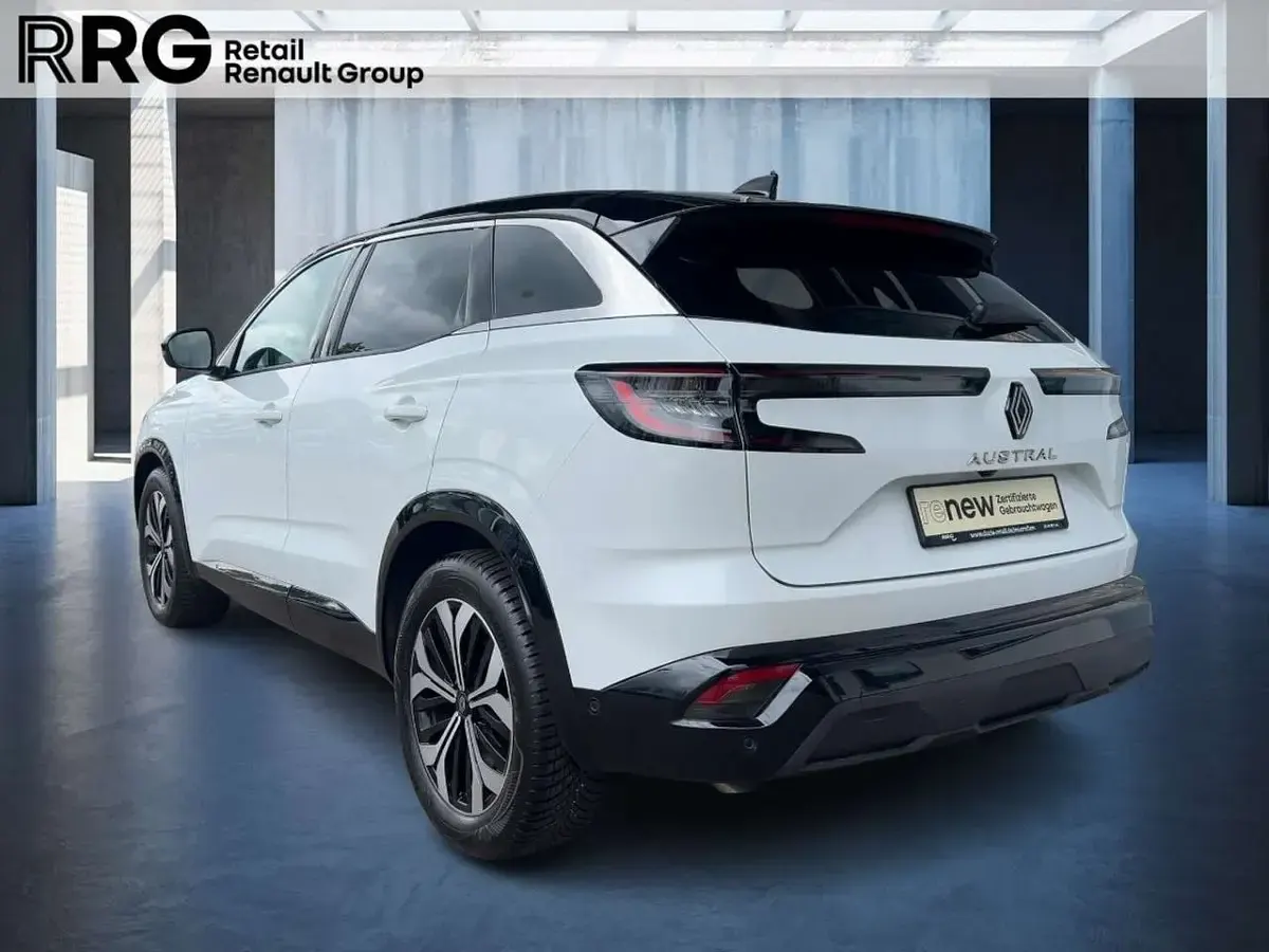 Gebraucht Renault Austral Techno 158 PS (116 kW) 2025 Weiss qnc+schwarz gne SUV