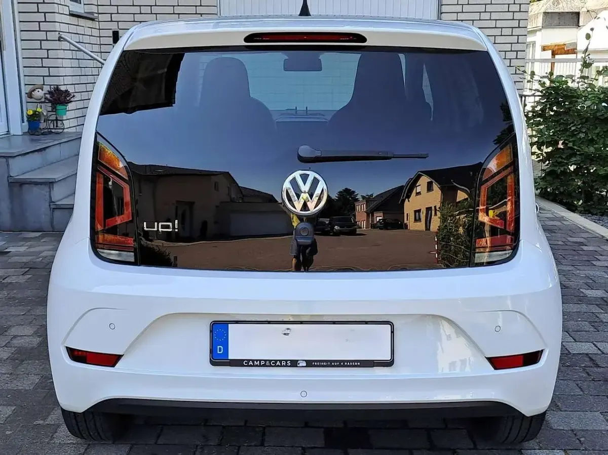 Gebraucht VW up! 60 PS (44 kW) 2020 Weiß Kleinwagen