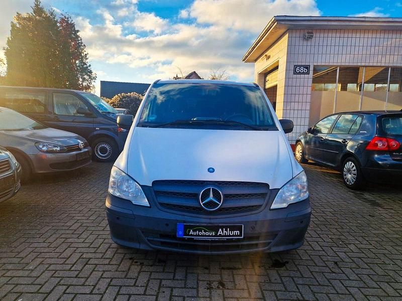 Gebraucht Mercedes Vito 95 PS (69 kW) 2011 Weiß Van