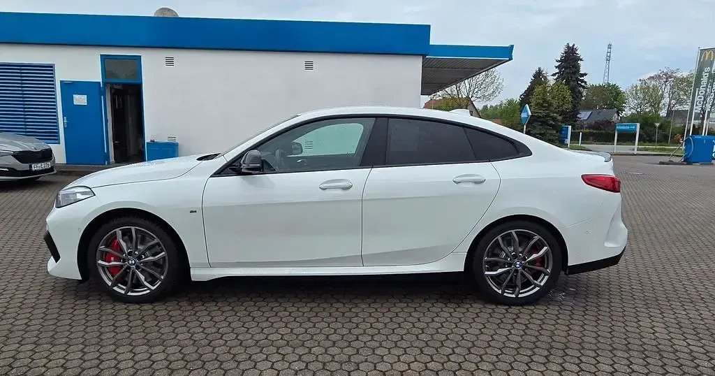 Gebraucht BMW M235 Performance 306 PS (225 kW) 2023 Weiß Coupé