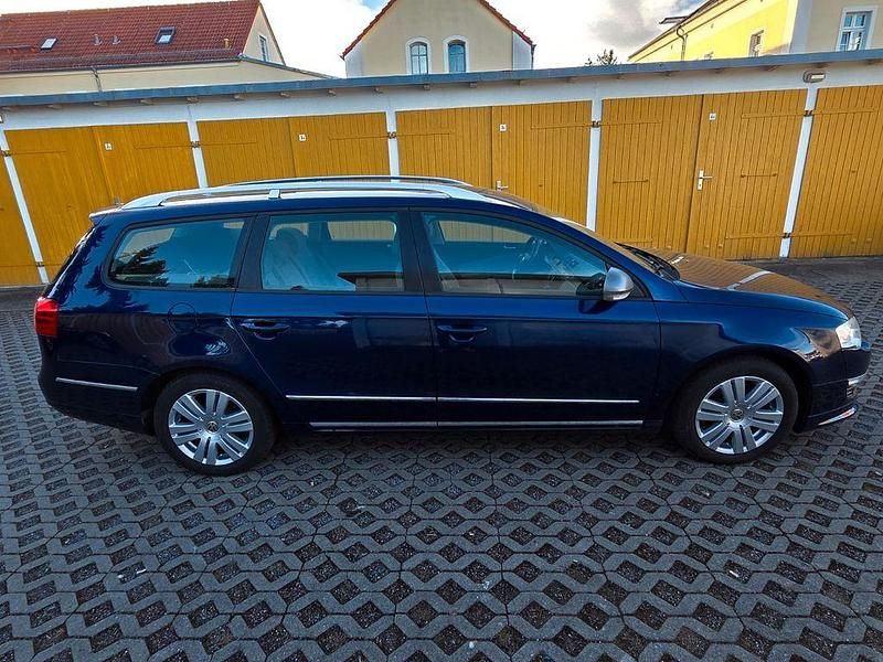 Używany VW Passat 122 KM (89 kW) 2009 Niebieski Kombi