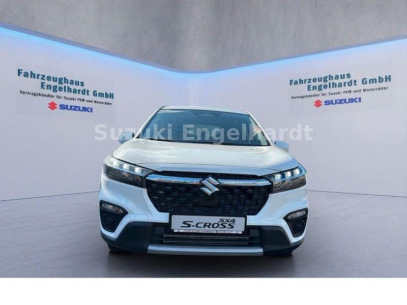 Gebraucht Suzuki SX4 S-Cross 129 PS (94 kW) 2025 Weiß SUV