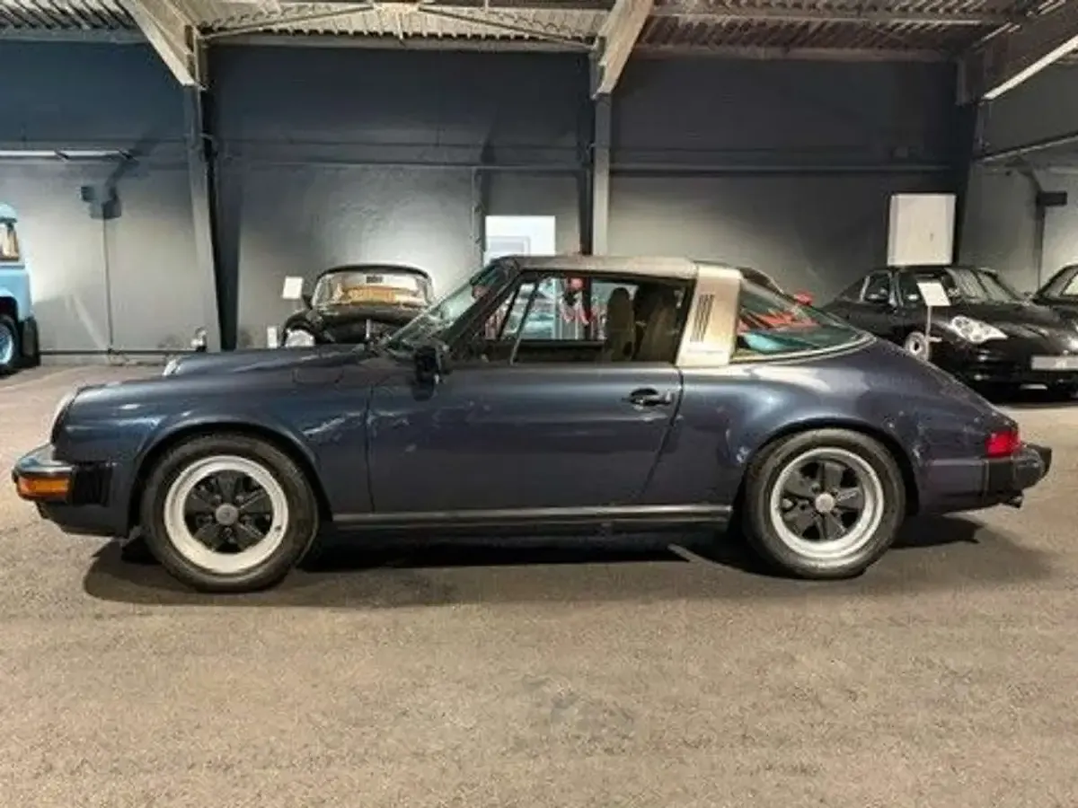 Gebraucht Porsche 911 Carrera 207 PS (152 kW) 1985 Preußischblaumetallic Coupé