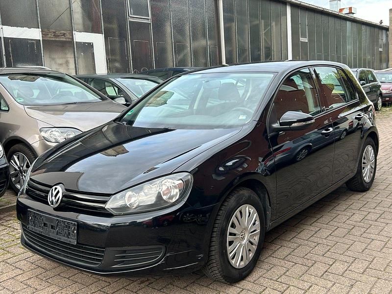 Schwarz Gebraucht 2010 VW Golf VI Trendline Limousine | 4.990 € (Fairer Preis) - Bild 1/4