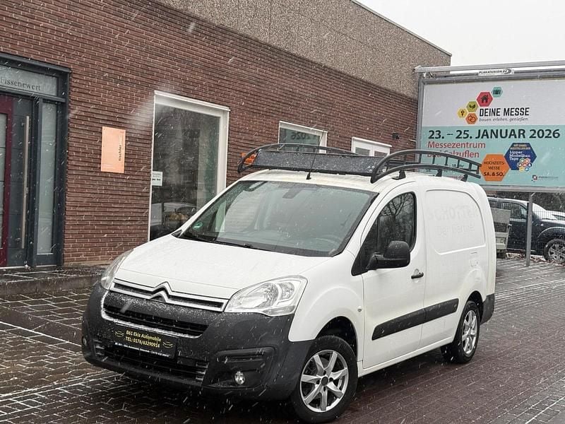 Gebraucht Citroën Berlingo 120 PS (88 kW) 2017 Weiß Van / Kleinbus