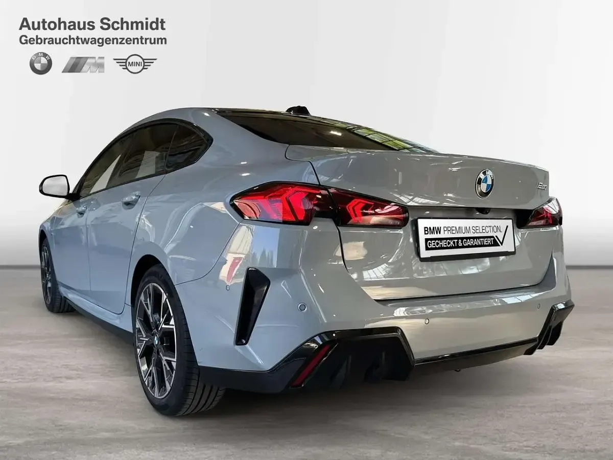 Gebraucht BMW 220 Gran Coupé M Sport 156 PS (114 kW) 2025 M brooklyn grau Coupé