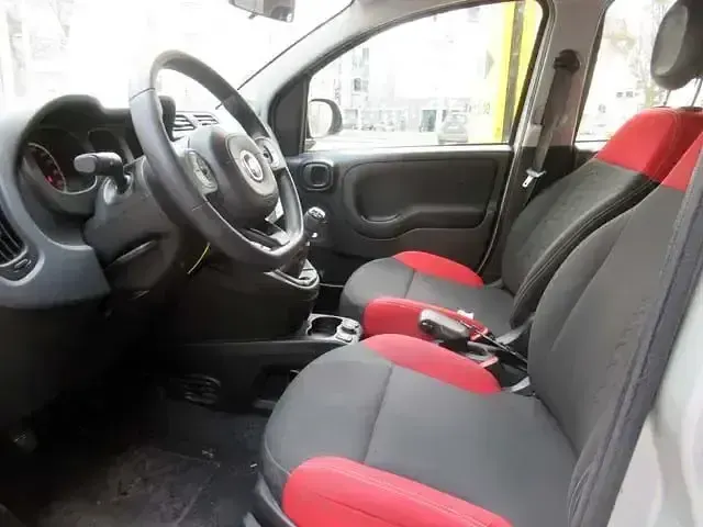 Gebraucht Fiat Panda Easy 69 PS (50 kW) 2020 Grau Kleinwagen