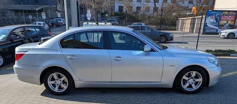 Gebraucht BMW 523 Advantage 190 PS (139 kW) 2007 Silber Limousine