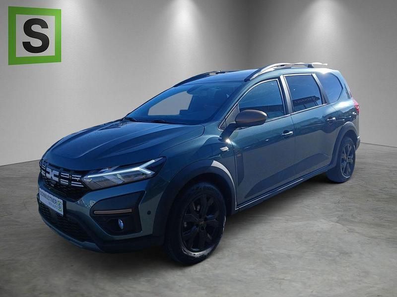 Grün Gebraucht 2023 Dacia Jogger Extreme Van / Kleinbus | 15.990 € (Guter Preis) - Bild 1/4