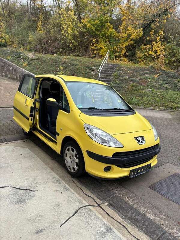 Gebraucht 2005 Peugeot 1007 Premium Kleinwagen | 1.000 € (Superpreis) - Bild 1/4