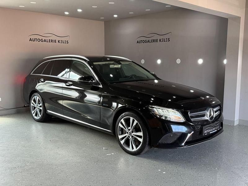 Schwarz Gebraucht 2020 Mercedes C300e Limousine | 17.451 € (Guter Preis) - Bild 1/4