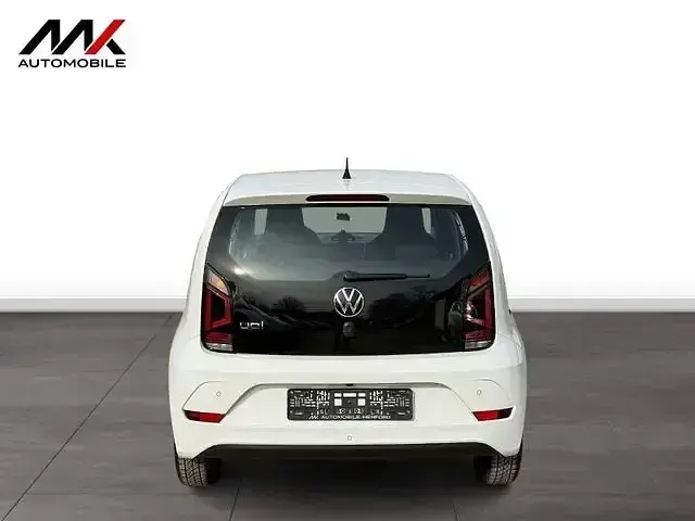 Second-hand VW up! 65 CP (47 kW) 2023 Alb Hatchback