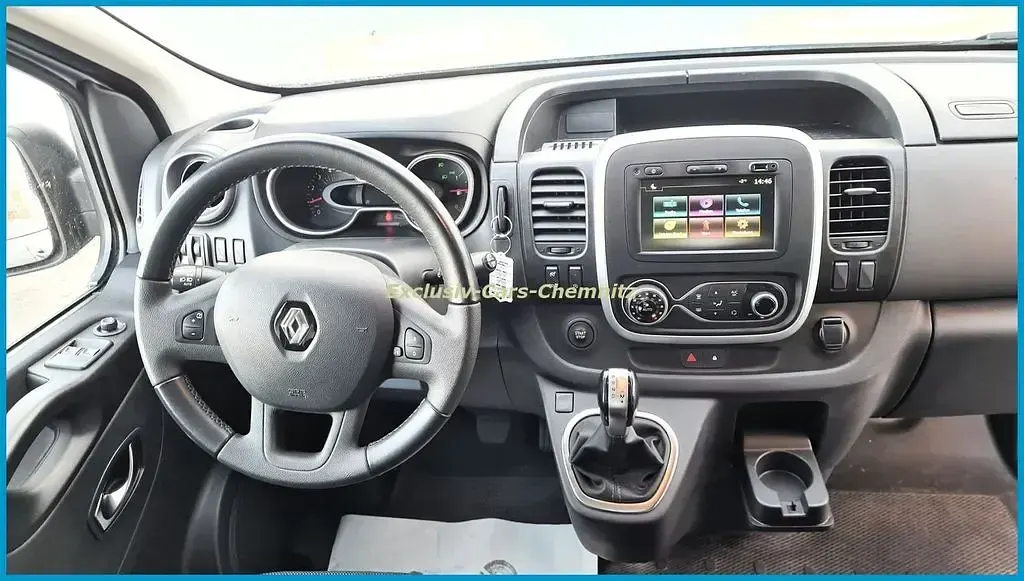 Usado Renault Trafic 170 CV (125 kW) 2021 Gris Monovolumen
