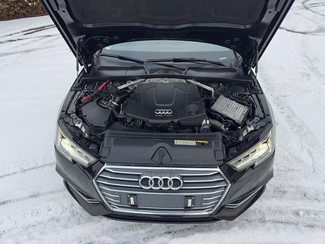 Używany Audi A4 S-Line 218 KM (160 kW) 2016 Czarny Kombi