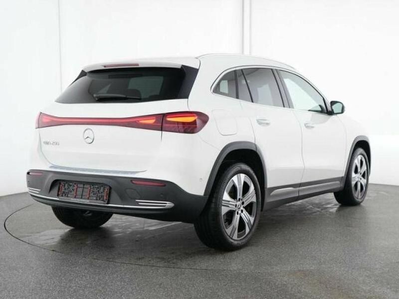 Gebraucht Mercedes EQA250 Advanced Plus 139 kW (190 PS) 2025 Polarweiß uni SUV