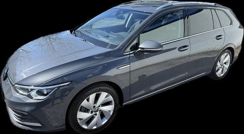 Gebraucht VW Golf VIII Style 150 PS (110 kW) 2023 Delfingrau metallic Kombi