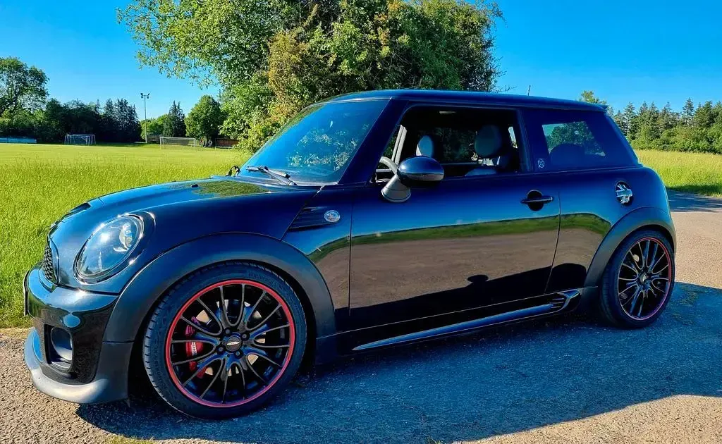 Gebraucht Mini John Cooper Works 211 PS (155 kW) 2012 Schwarz Kleinwagen