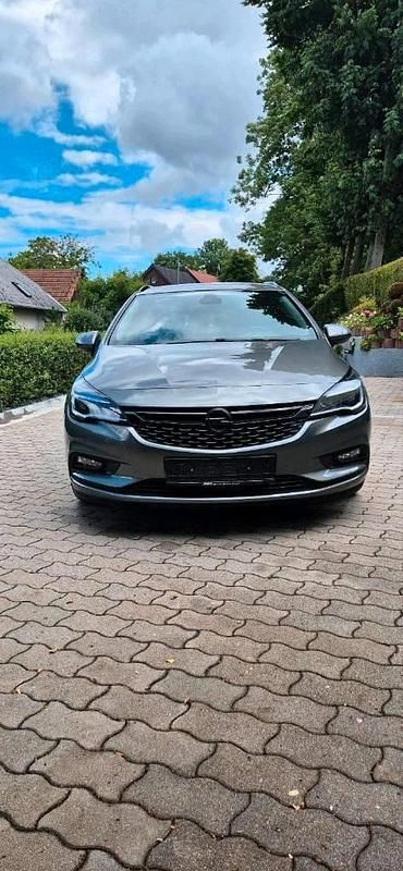 Używany Opel Astra 125 KM (91 kW) 2018 Szary Kombi
