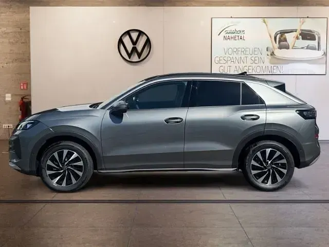 Neu VW T-Roc Style 150 PS (110 kW) 2026 Grau SUV