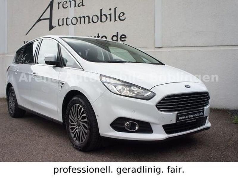 Weiß Gebraucht 2018 Ford S-MAX Titanium Van / Kleinbus | 19.990 € (Fairer Preis) - Bild 1/4