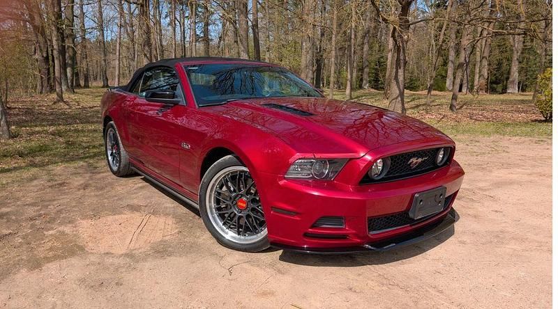 Gebraucht Ford Mustang 426 PS (313 kW) 2014 Rot Cabrio