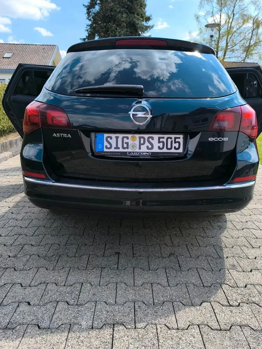 Usata Opel Astra 136 CV (100 kW) 2015 Verde Station wagon