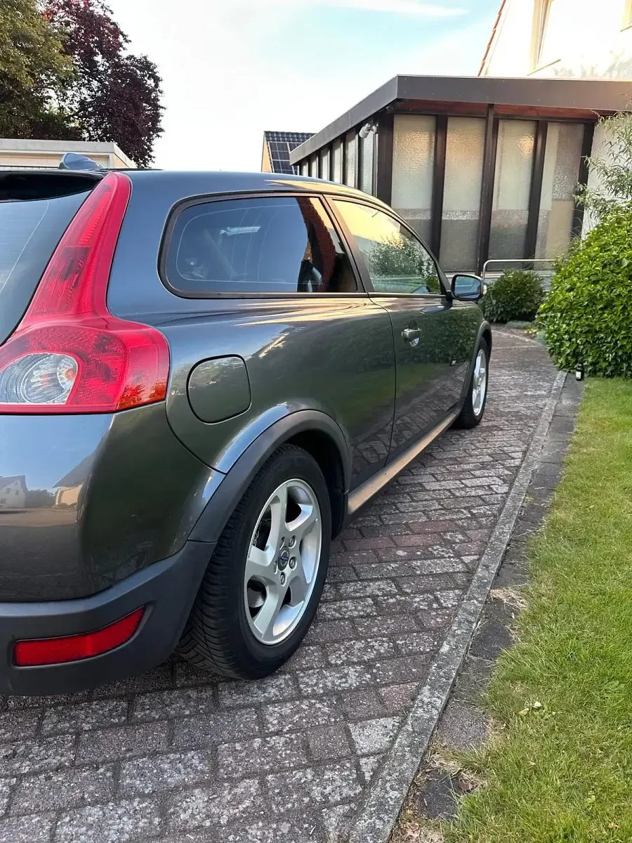 Gebraucht Volvo C30 109 PS (80 kW) 2008 Grau Kleinwagen